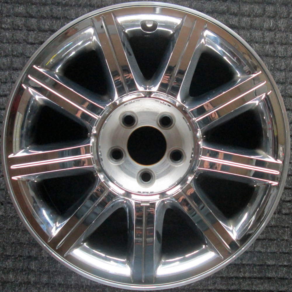 Chrysler 300C 2007-2010 18″ OEM Wheel Chrome Clad