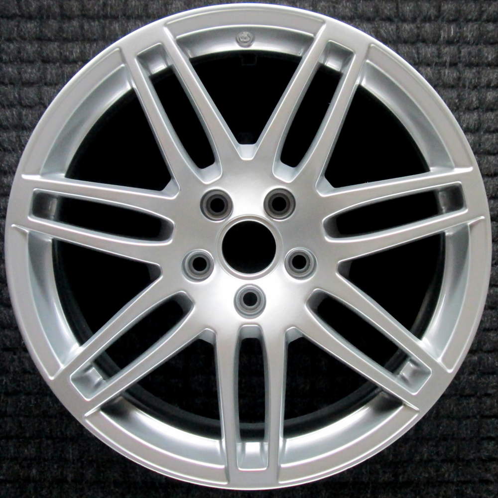 Audi RS4 2007-2008 19″ OEM Wheel