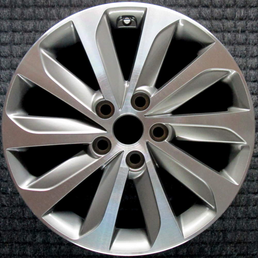 Hyundai Sonata 2015-2017 17″ OEM Wheel Machined
