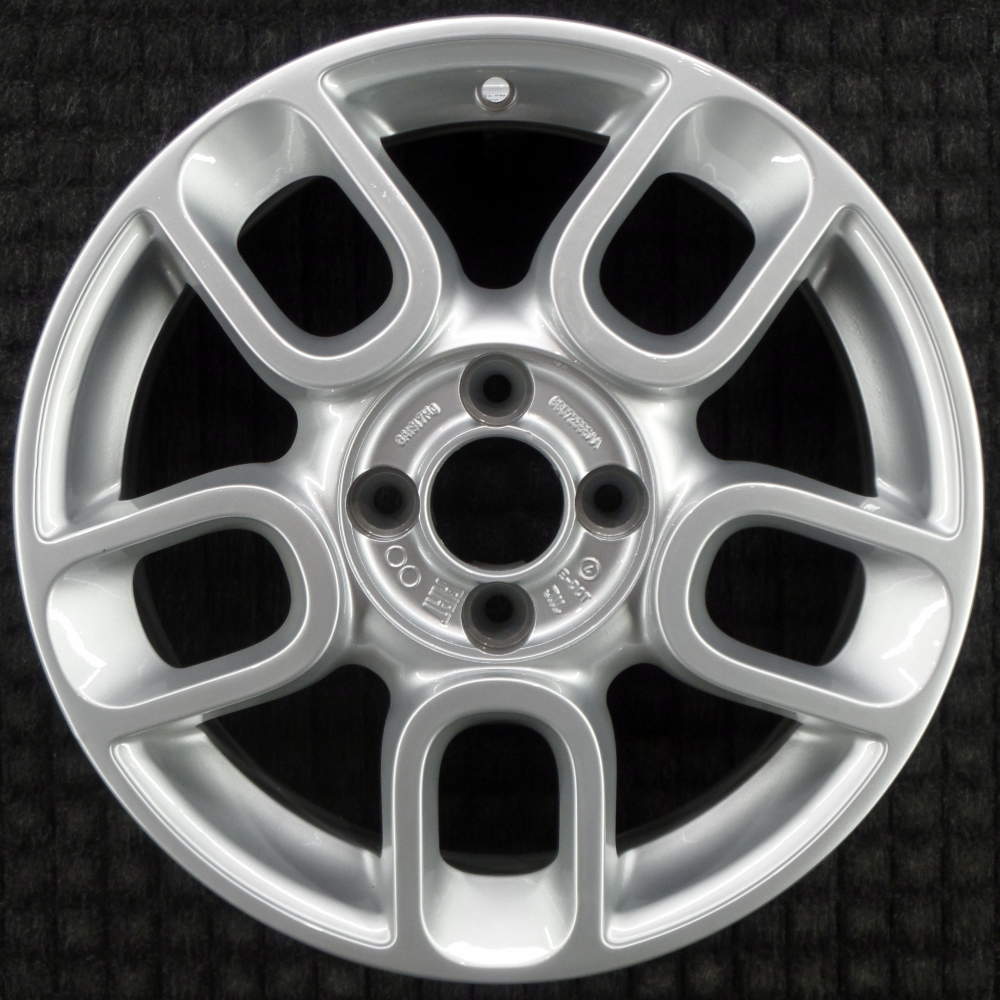 Fiat 500 2012-2018 15″ OEM Wheel Hyper Silver