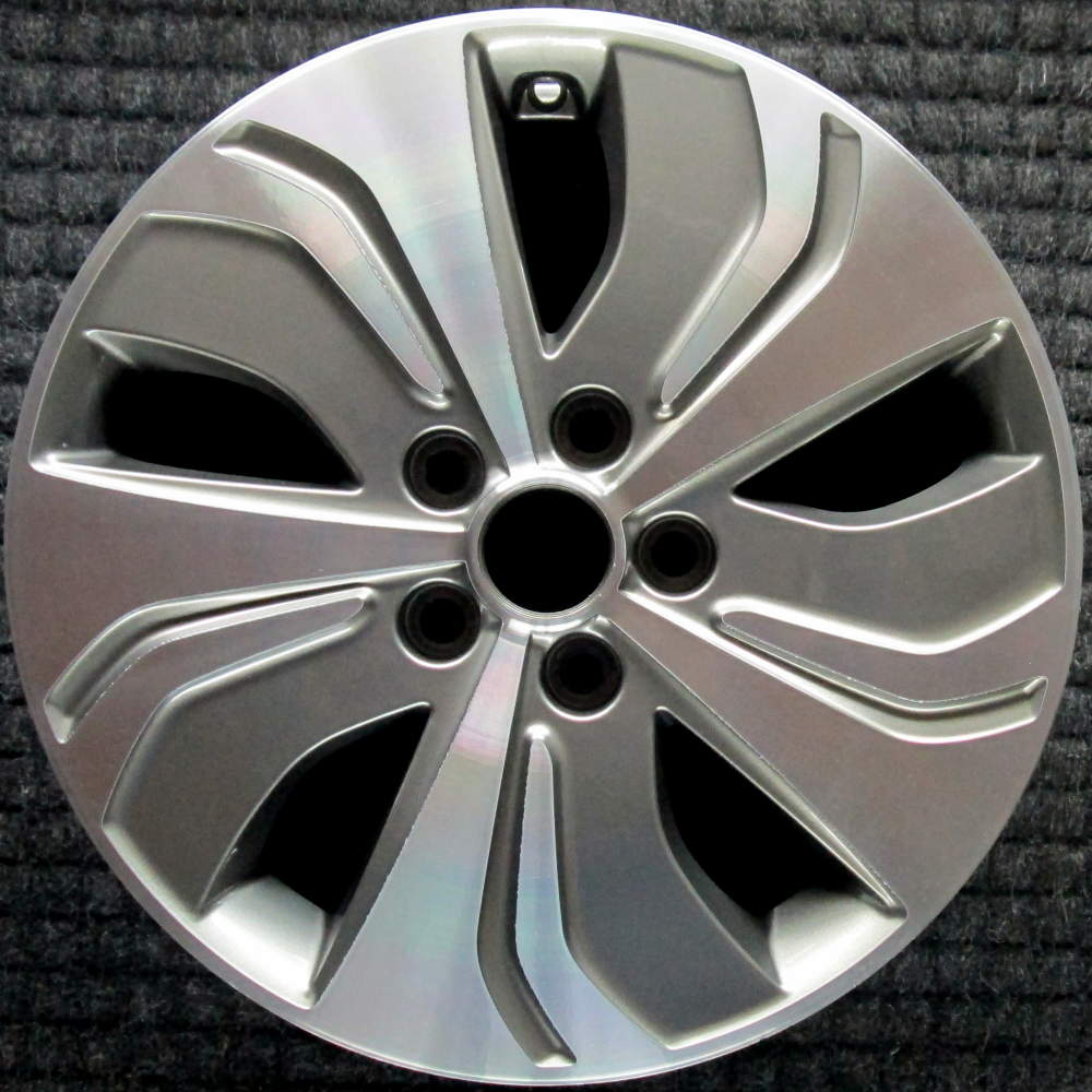 Hyundai Sonata 2013-2015 17″ OEM Wheel Machined