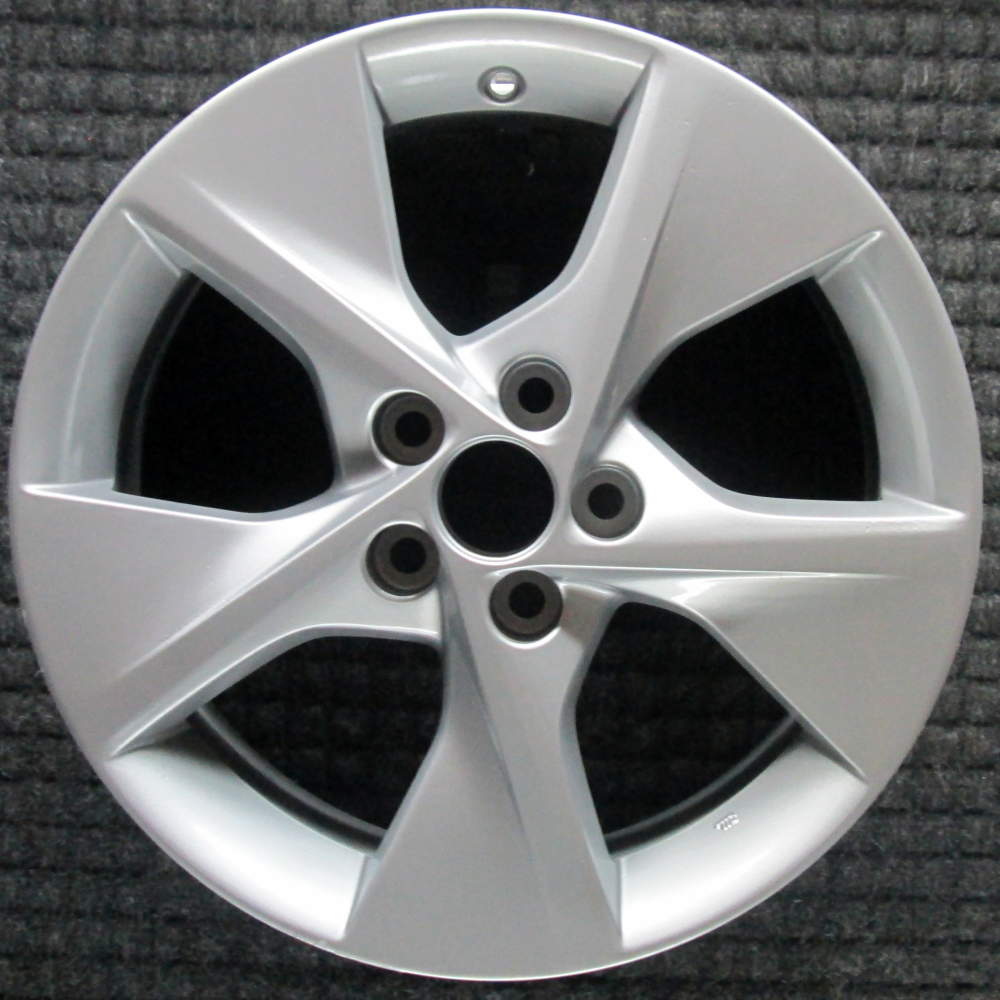 Toyota Camry 2012-2014 18″ OEM Wheel Hyper Silver