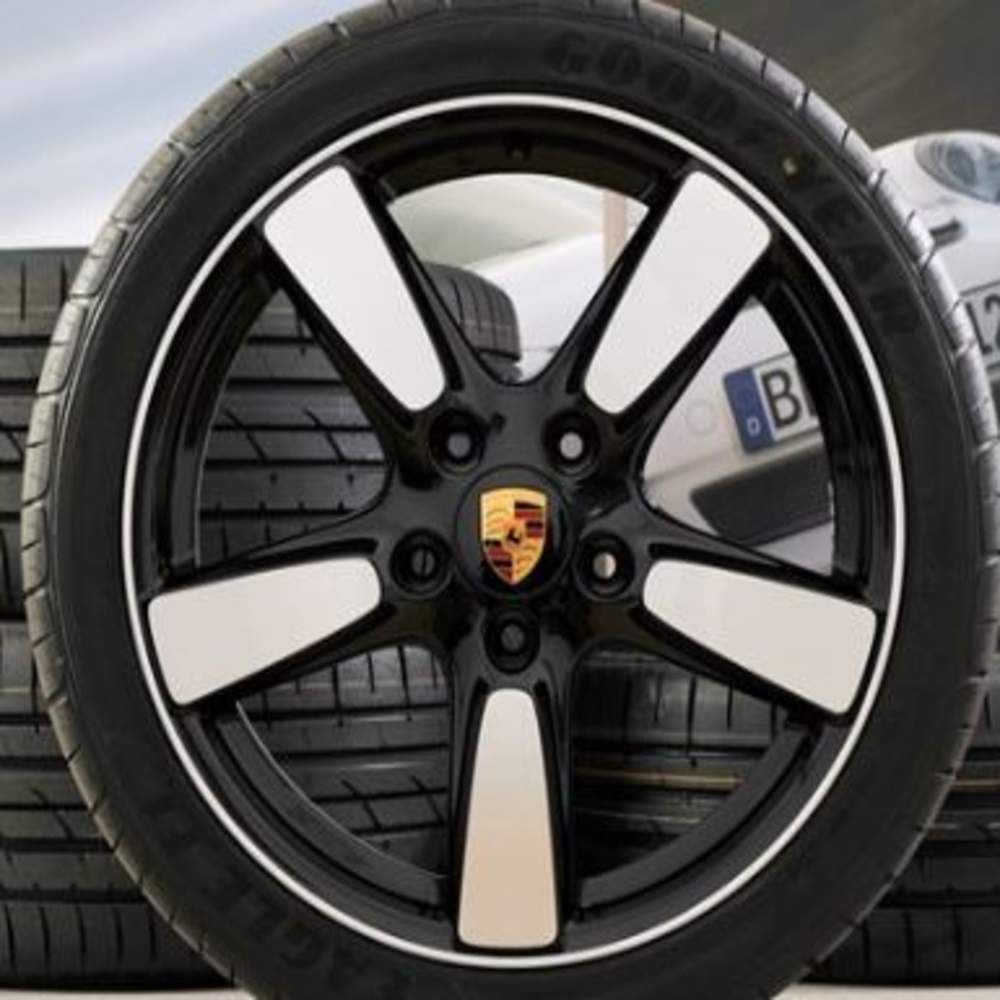 Porsche 911 2014-2016 20″ OEM Wheel Machined