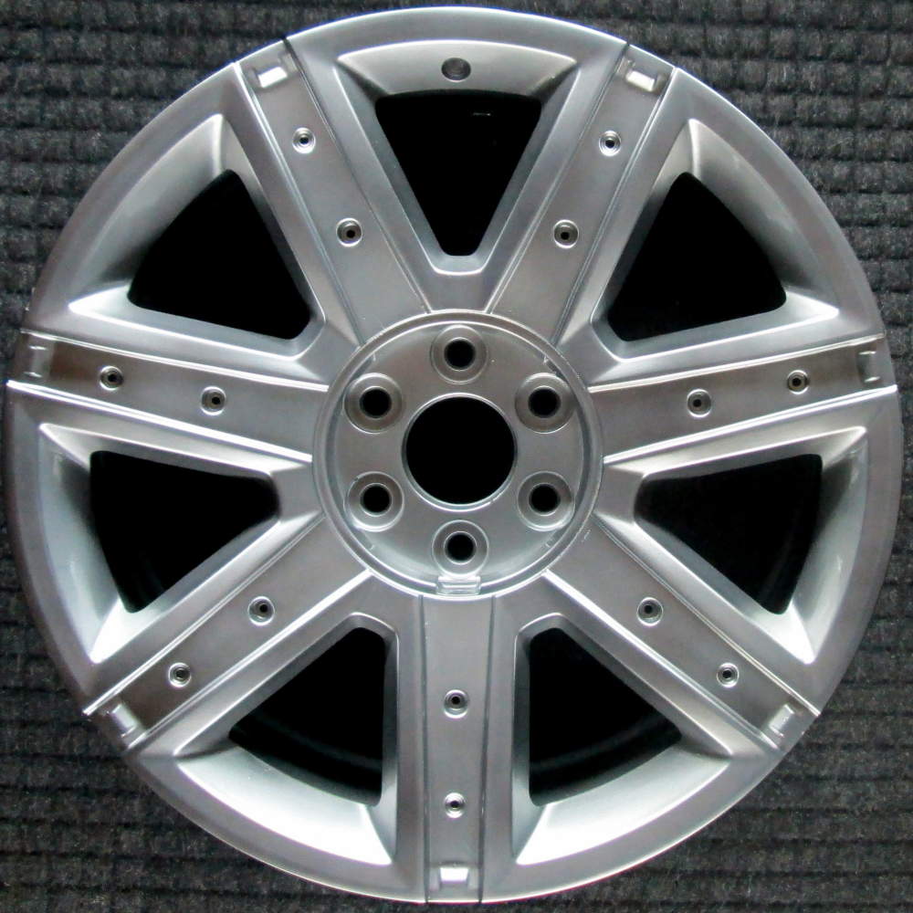 Cadillac Escalade ESV 2015-2019 22″ OEM Wheel