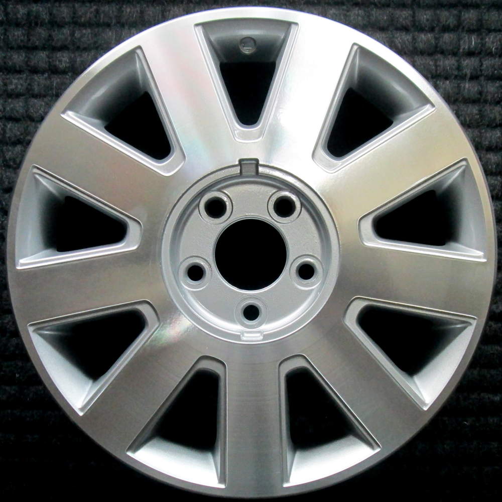 Lincoln Town Car 2003-2004 17″ OEM Wheel Machined