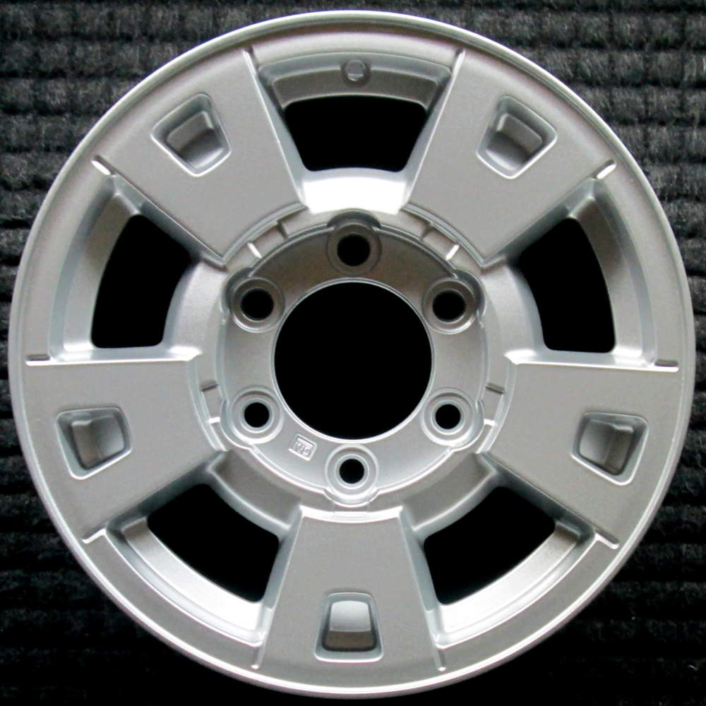 Isuzu Isuzu I-370 2007-2008 15″ OEM Wheel