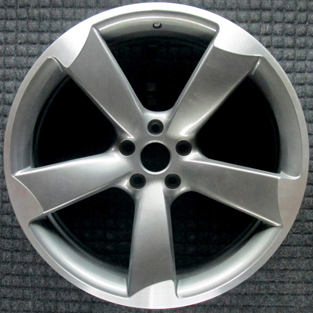 Audi RS5 2012-2015 20″ Replica Wheel Machined
