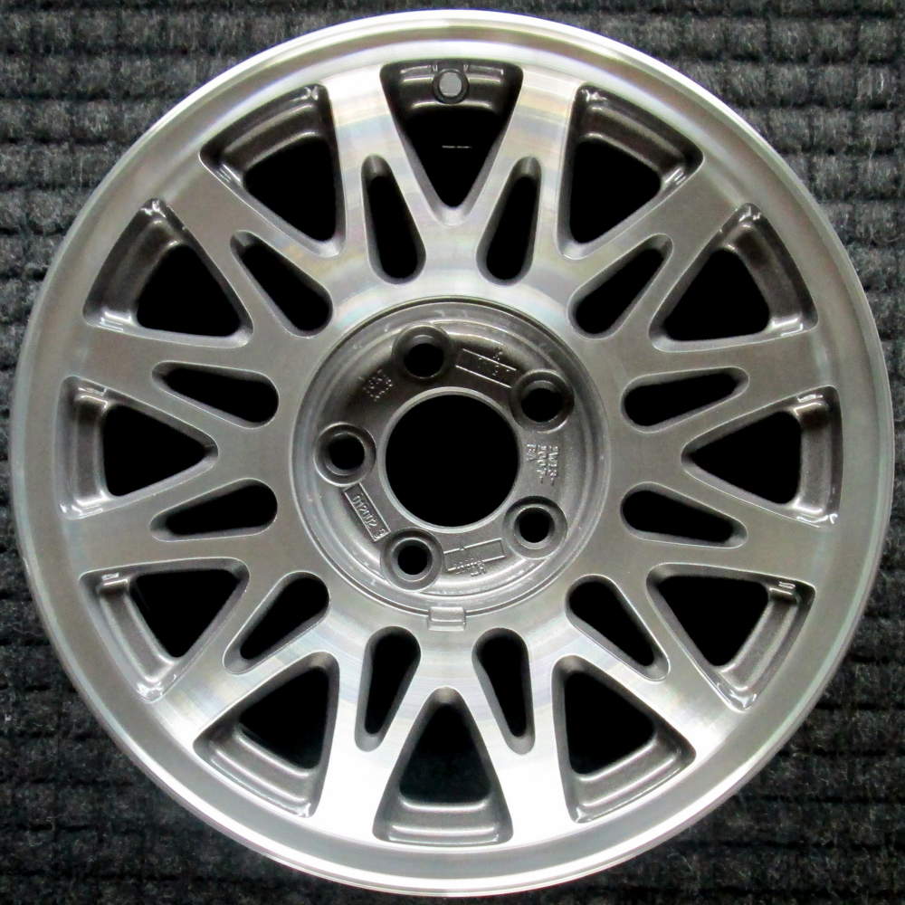 Lincoln Town Car 1998-2002 16″ OEM Wheel Machined