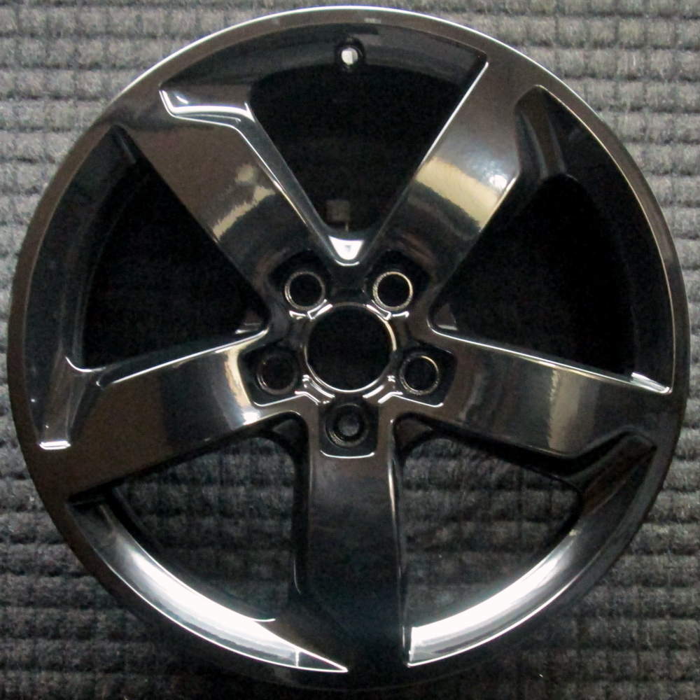 2015-2016 Audi Q3 18″ OEM Wheel Rim Gloss Black