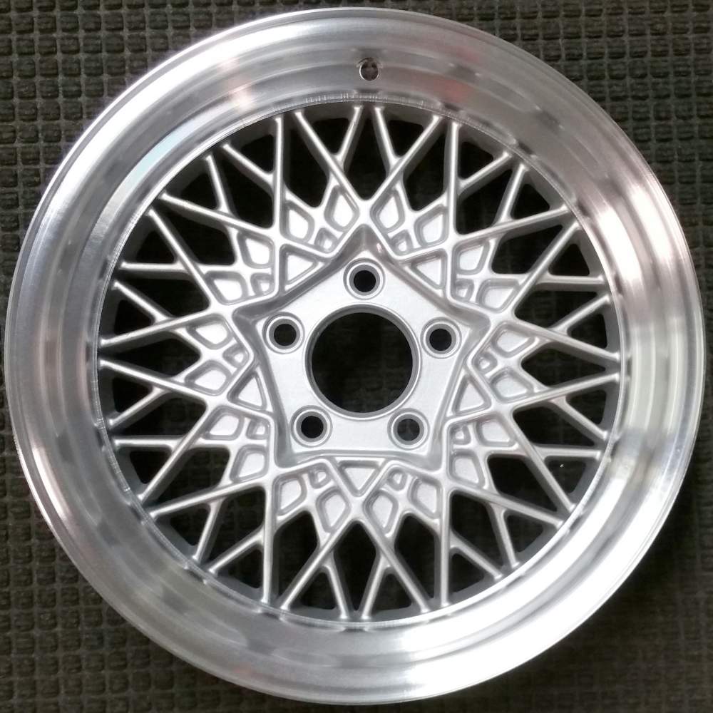 Lincoln Mark Series 1991-1994 16″ OEM Wheel Machined