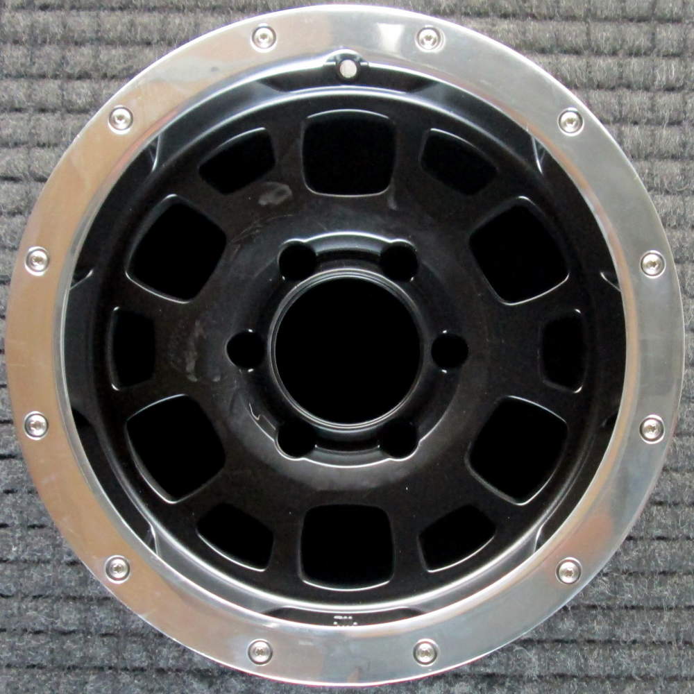 Toyota FJ Cruiser 2011-2014 16″ OEM Wheel Machined