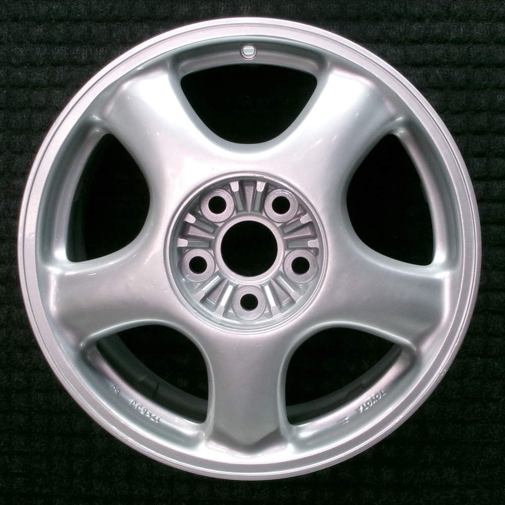 Toyota Supra 1993-1998 17″ OEM Wheel