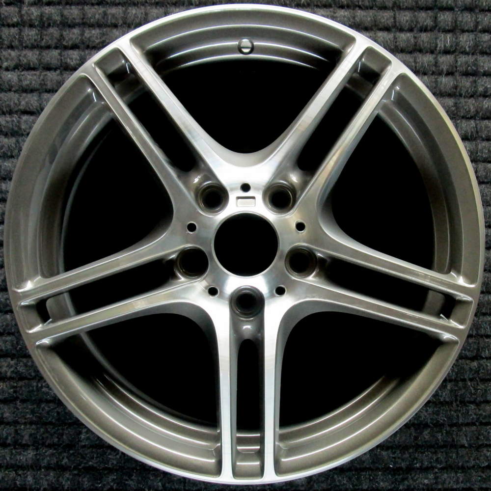 BMW 128i 2008-2013 18″ OEM Wheel Machined