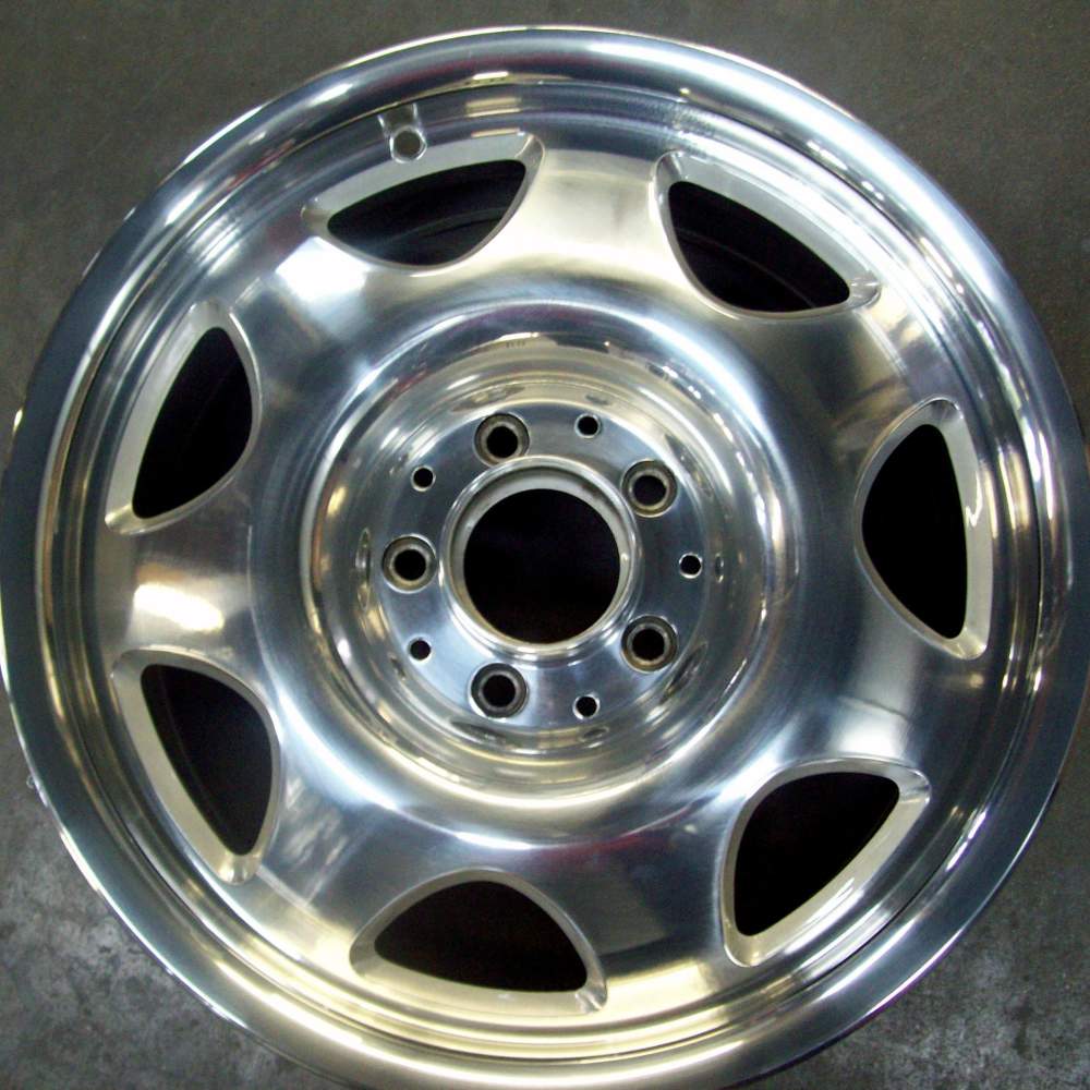 BMW M5 1991-1994 17″ OEM Wheel