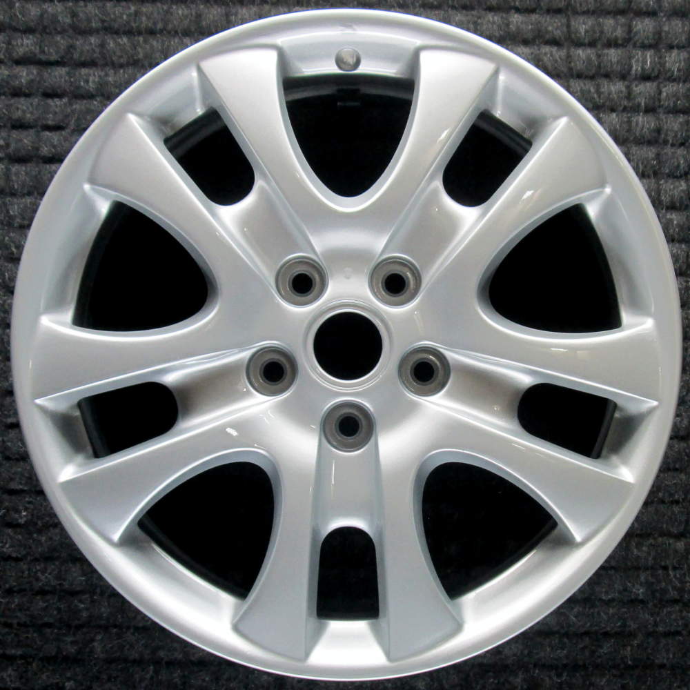 Land Rover Freelander 2004-2005 18″ OEM Wheel