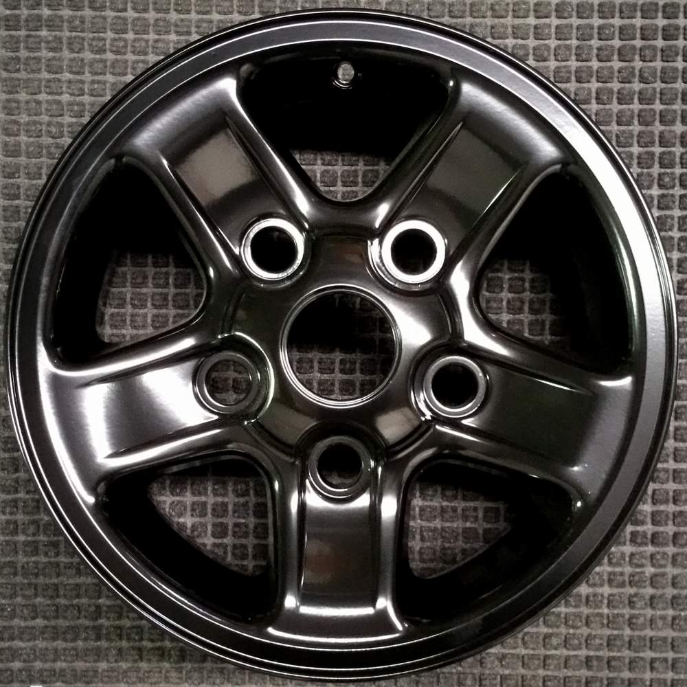 Land Rover Land Rover 1997-1998 16″ OEM Wheel Black