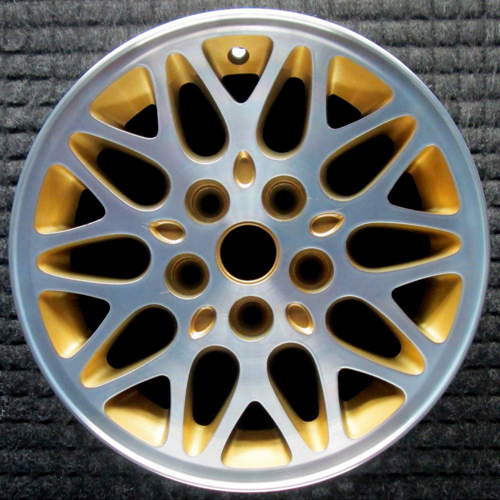 Jeep Grand Wagoneer 1993 15" OEM Wheel
