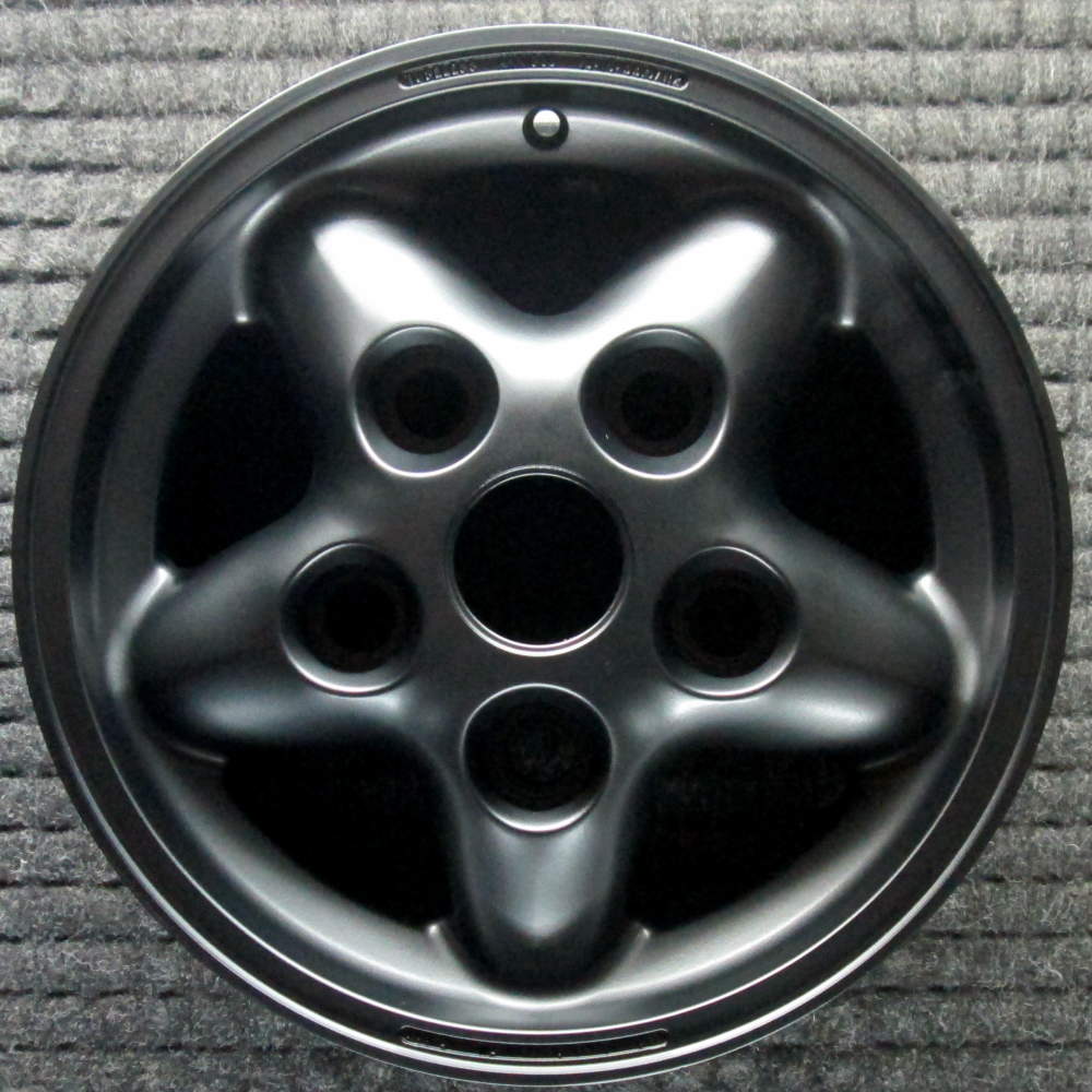 Land Rover Land Rover 1998-1999 16″ OEM Wheel Black