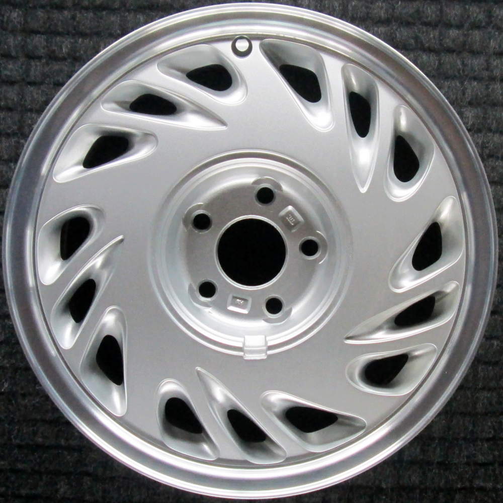 1995-1999 Lincoln Continental 16″ OEM Wheel Rim Right Machined Lip