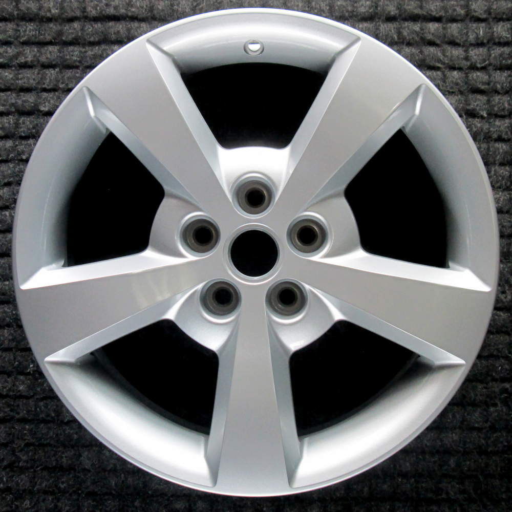 Chevrolet Malibu 2006-2012 17″ Replica Silver Wheel Rim