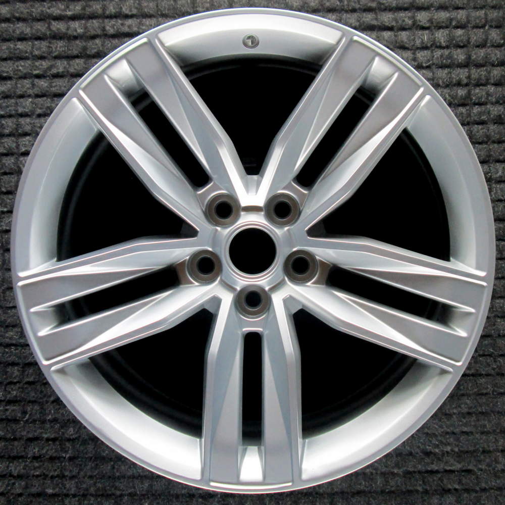 Chevrolet Camaro 2016-2018 20″ Rear OEM Wheel Machined