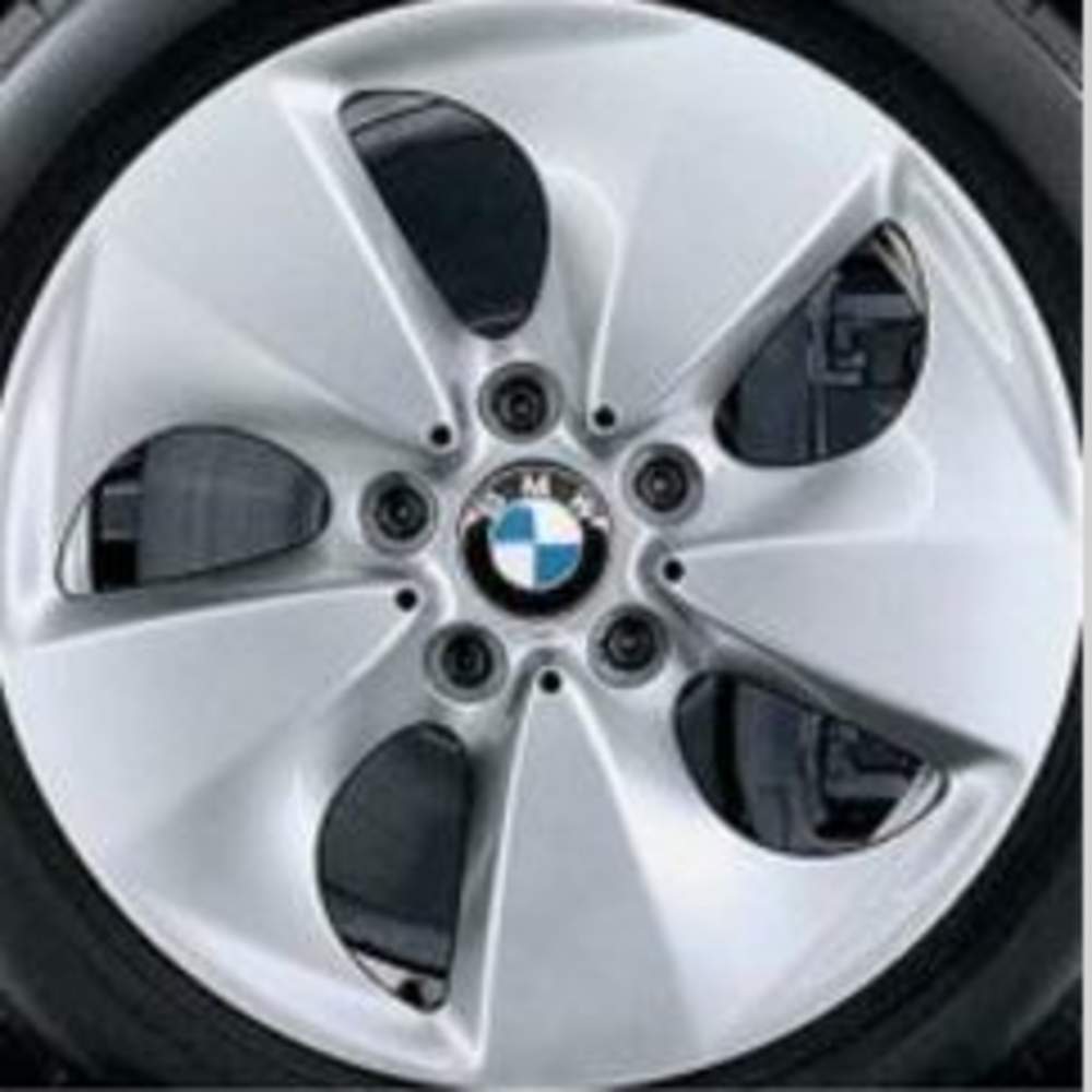 BMW 640i 2014-2019 17″ Left Side OEM Wheel