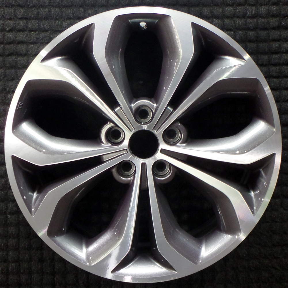 Hyundai Santa Fe Sport 2013-2016 19″ OEM Wheel