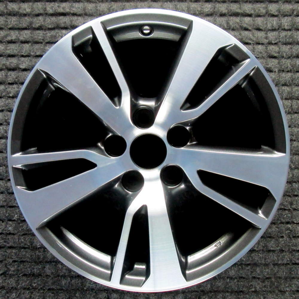 Toyota RAV4 20162018 17" OEM Wheel Machined Wheels America