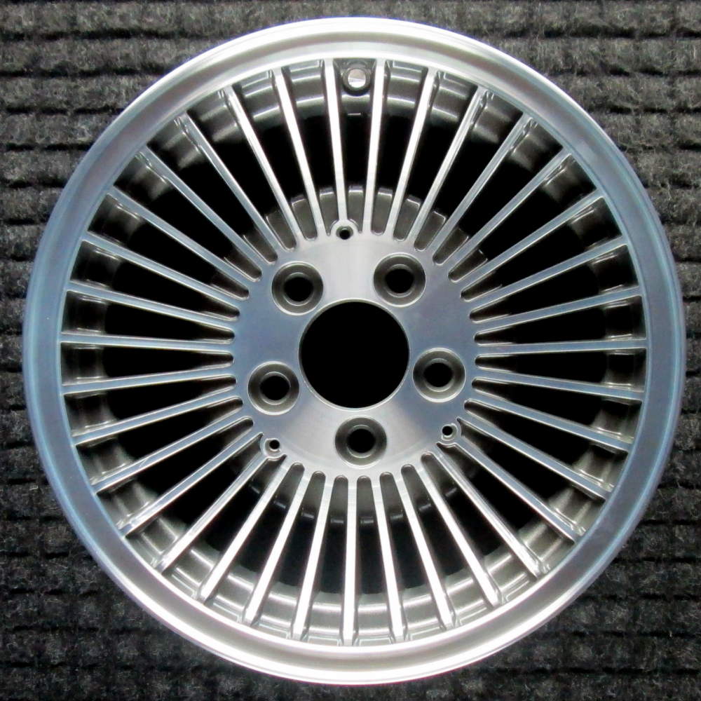 Lincoln Mark Series 1980-1991 15″ OEM Wheel Machined