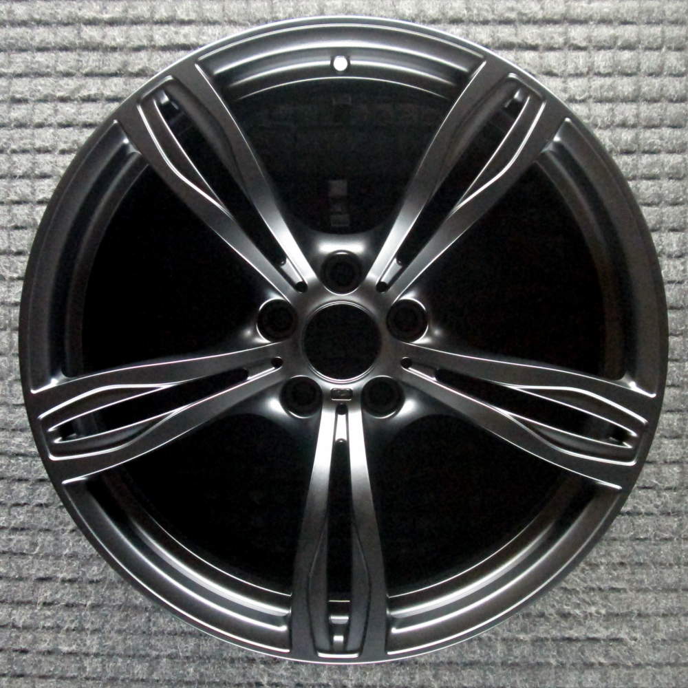 BMW M5 2011-2017 20″ OEM Wheel Black