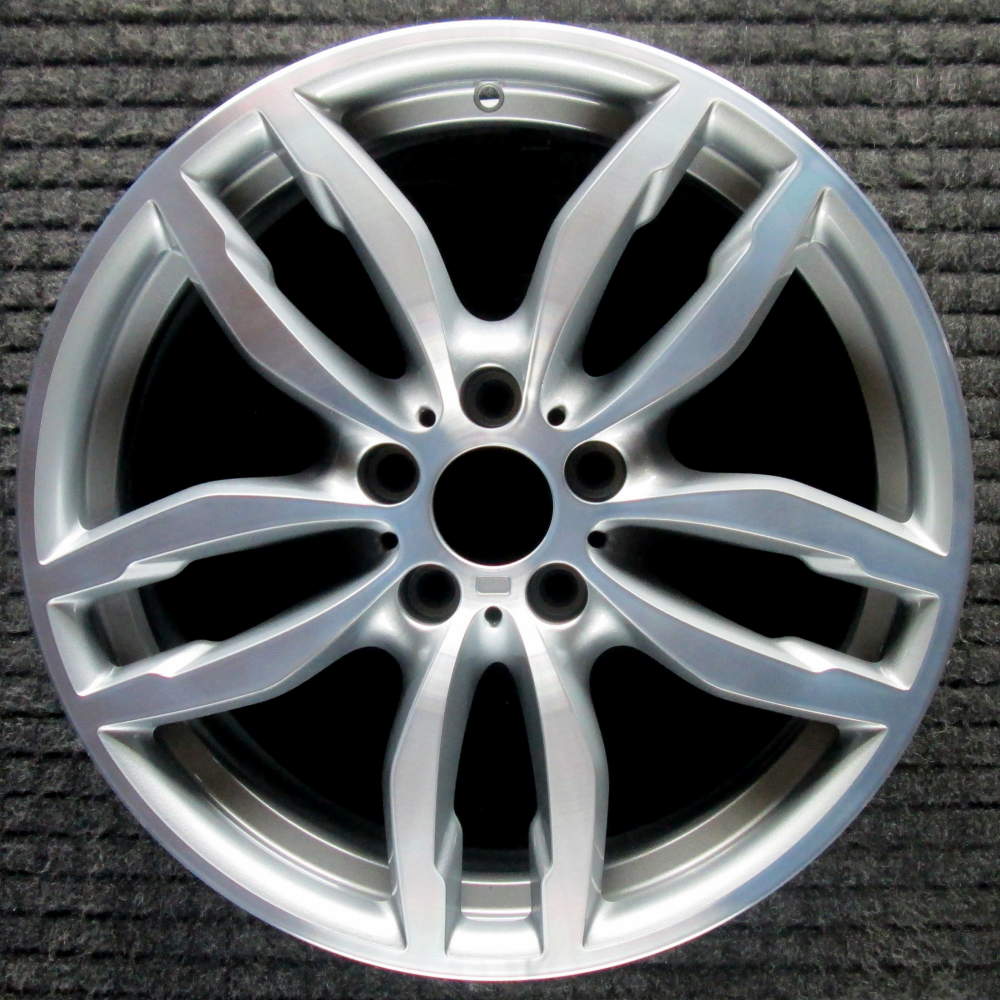 BMW 320i 2011-2015 19″ OEM Machined Wheel Rim