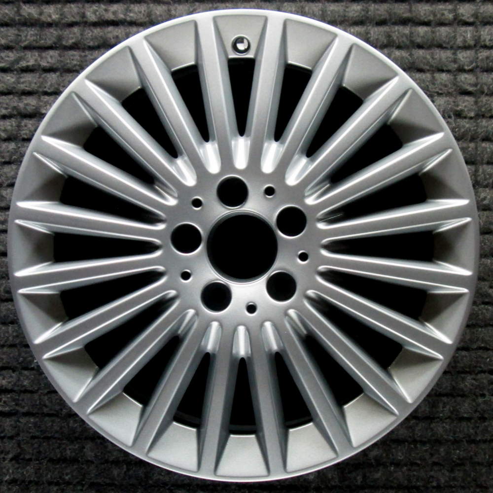 Mercedes-Benz C300 2015 17″ OEM Wheel Machined