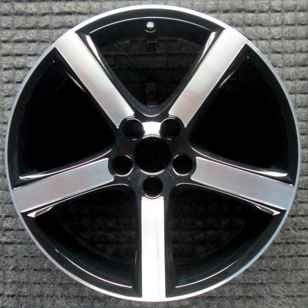 Volvo C70 2013 18″ OEM Wheel Machined