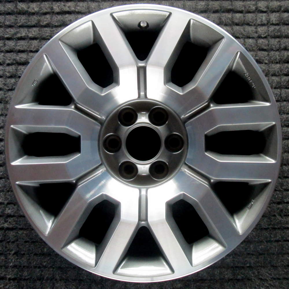 Nissan Frontier 2009-2014 18″ OEM Machined Wheel Rim