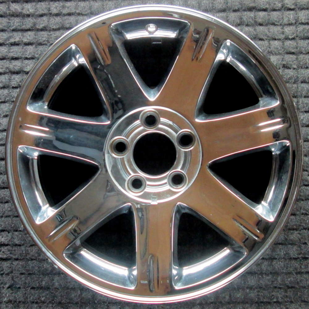 Chrysler 300 2005-2008 17″ Take Off Wheel Chrome