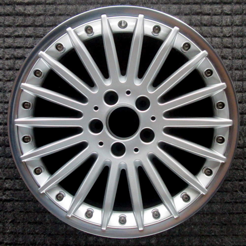 Mercedes-Benz E350 2007 17″ OEM Wheel Machined