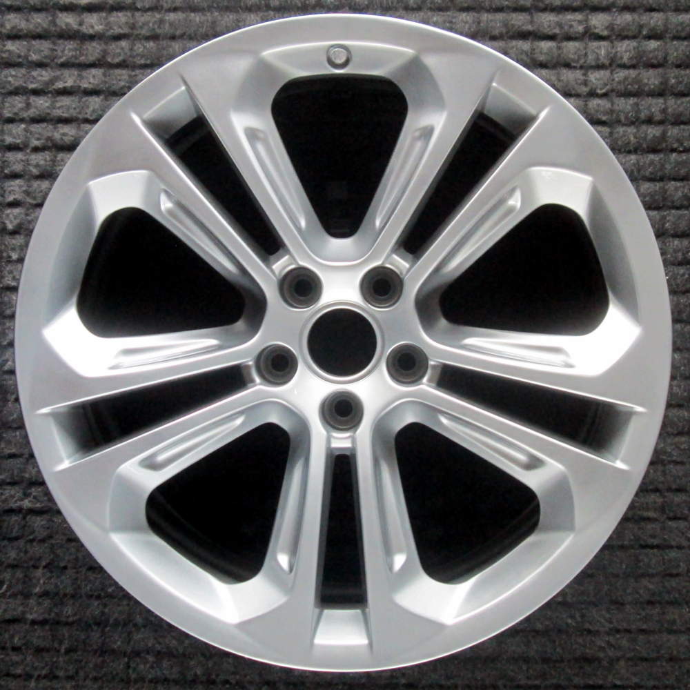 Audi Q3 2015-2018 19″ OEM Wheel