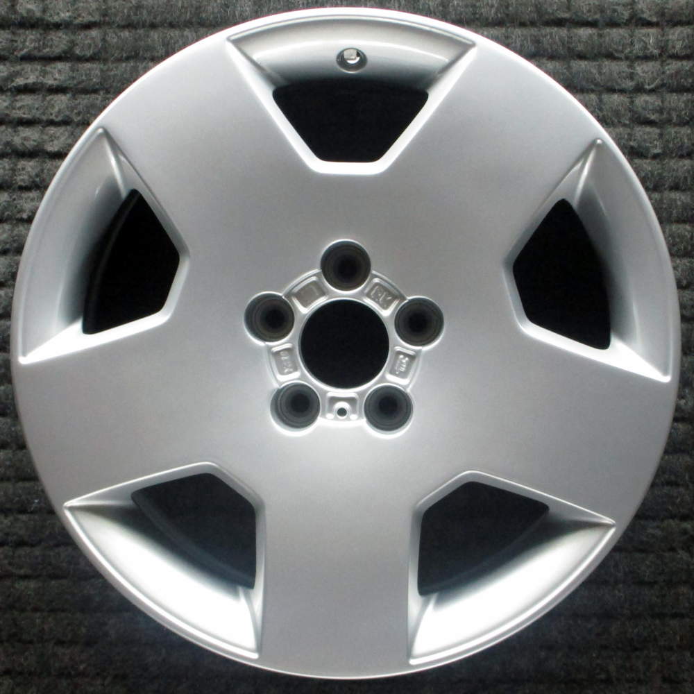 Cadillac Catera 2000-2001 17″ OEM Wheel