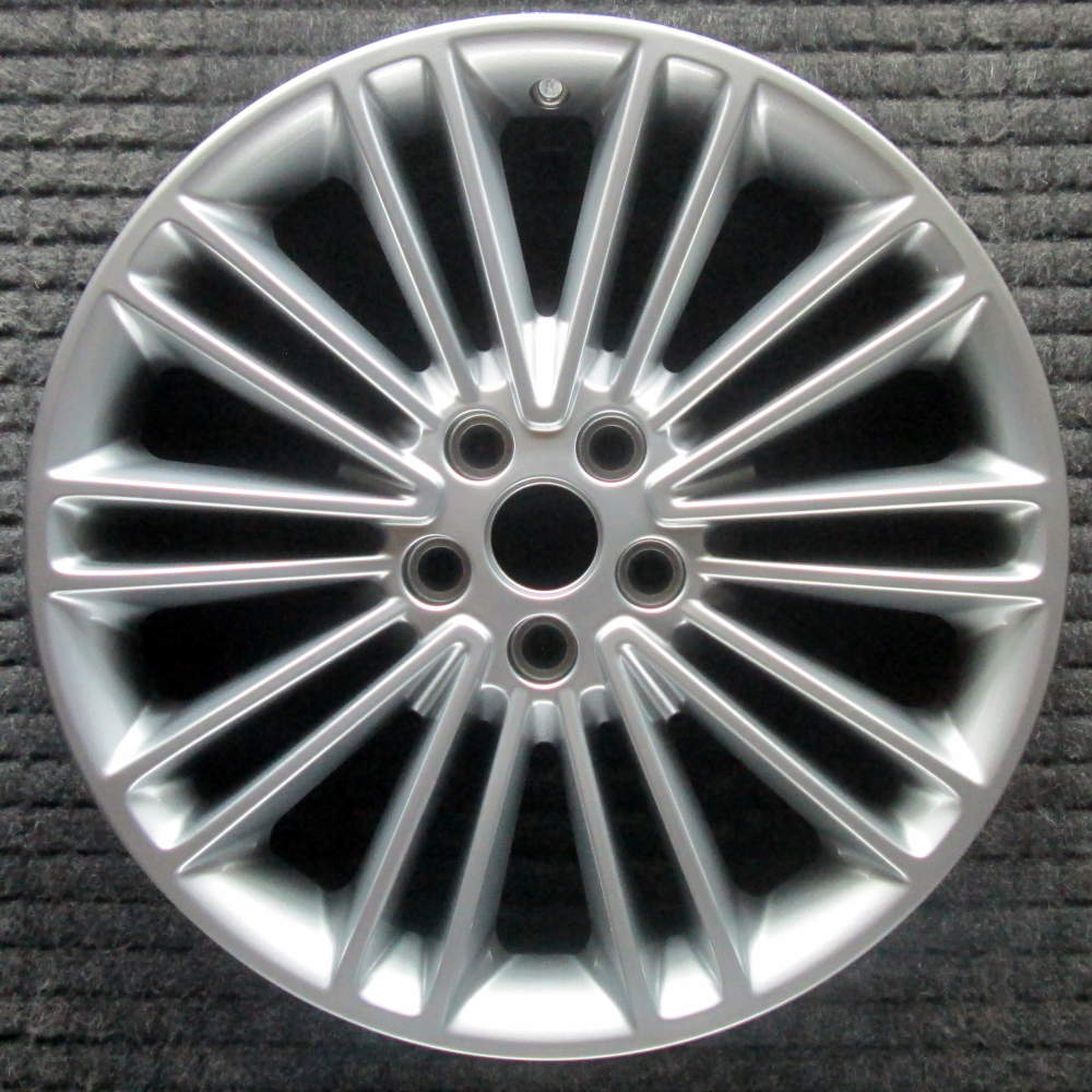 Ford Fusion 2013-2016 18″ OEM Wheel All Silver