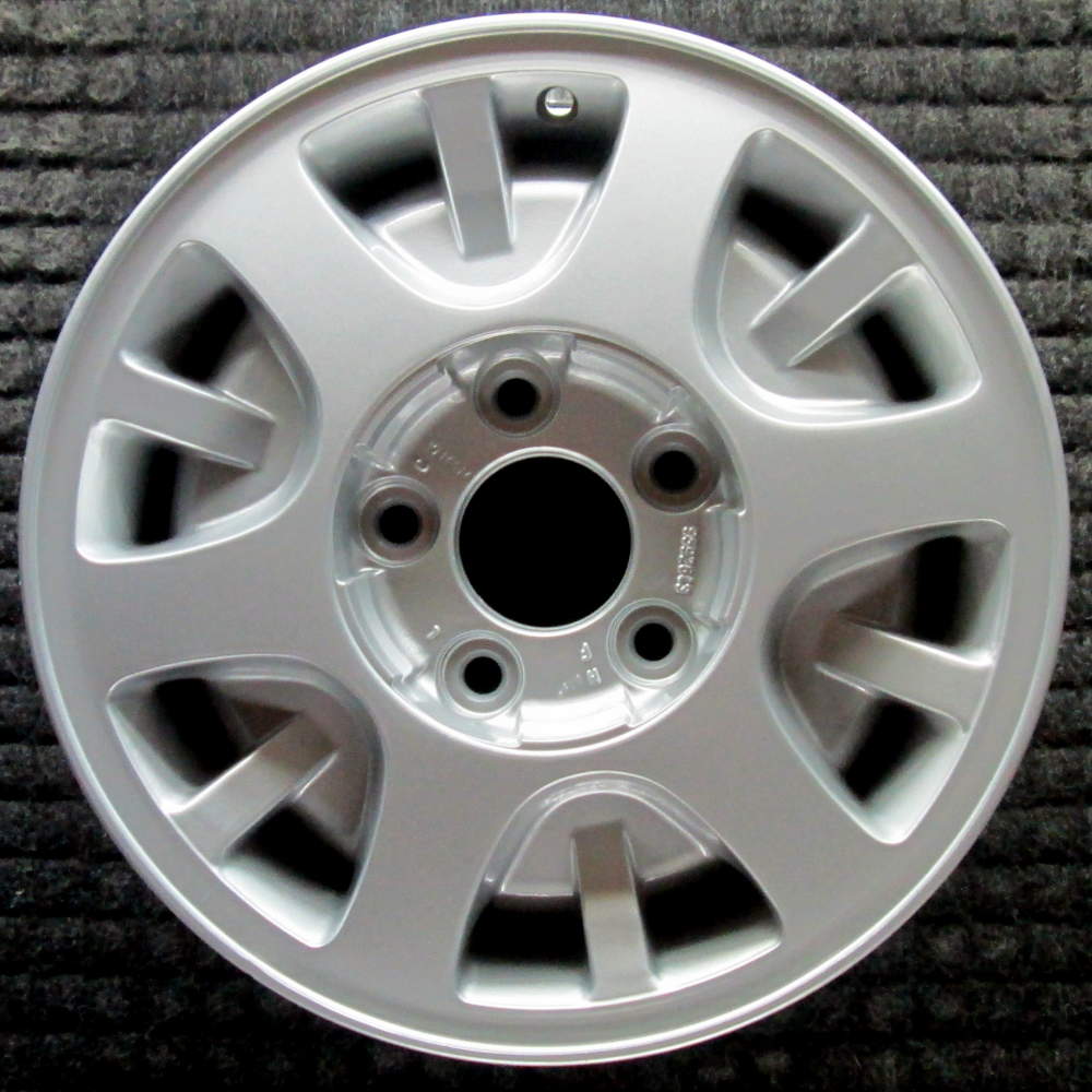 GMC Jimmy S15 2001 15″ OEM Wheel Machined