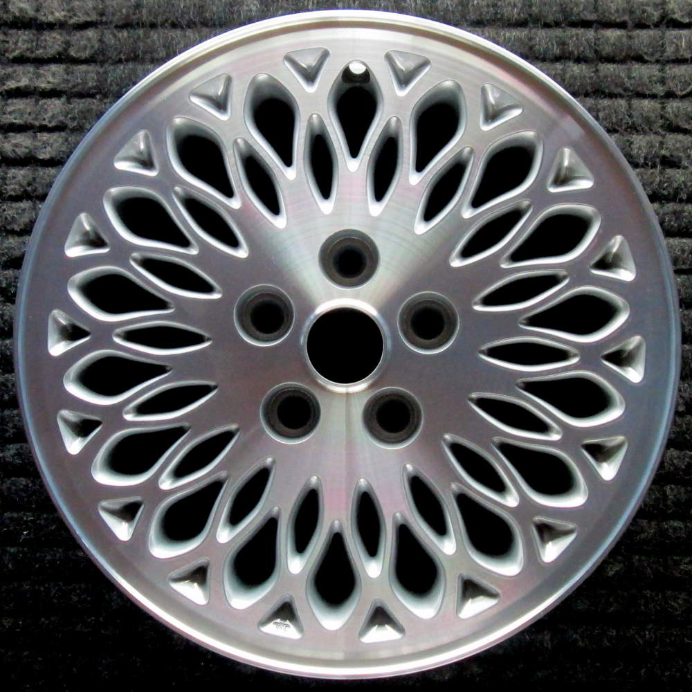 Chrysler Concorde 1996-1997 16″ OEM Wheel Machined
