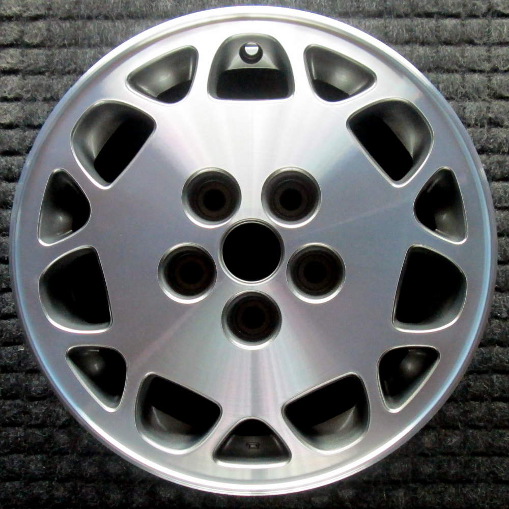 Nissan Maxima 1995-1999 15″ OEM Wheel Machined