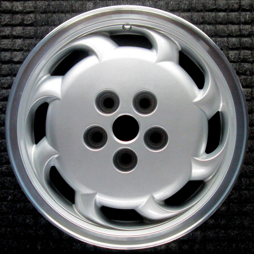 Oldsmobile Eighty-Eight 1997-1999 16″ OEM Wheel Machined