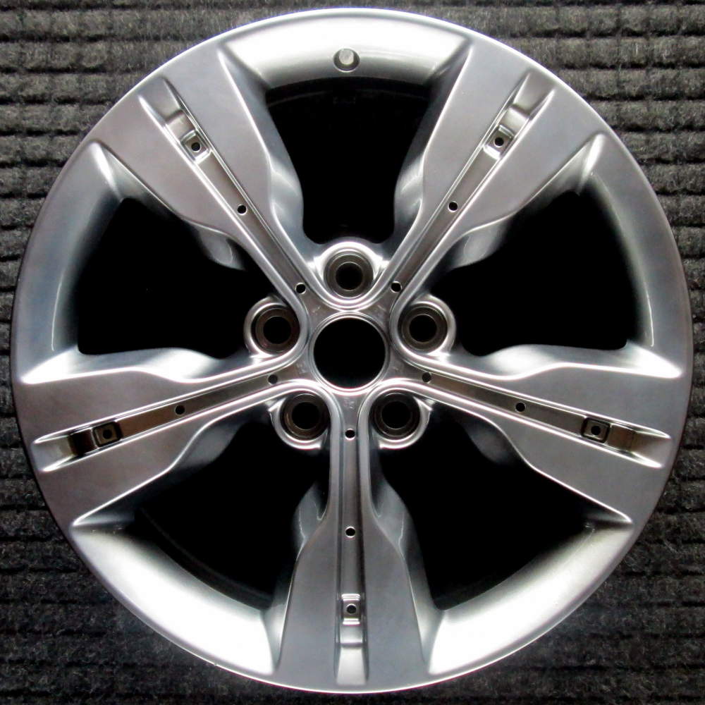 Hyundai Veloster 2015-2017 18″ OEM Wheel Non TPMS