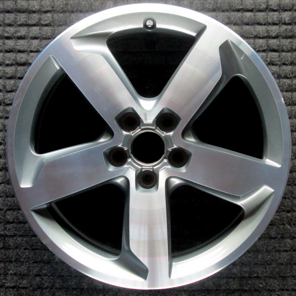 Audi Q3 2015-2017 18″ OEM Wheel Machined