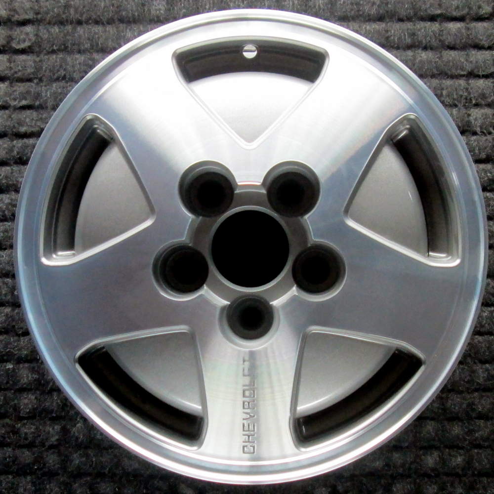 Chevrolet Lumina Van 1990-1991 14″ OEM Wheel Machined