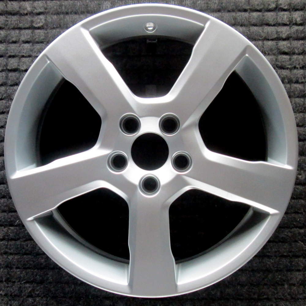 Volvo S40 2011 17″ OEM Wheel