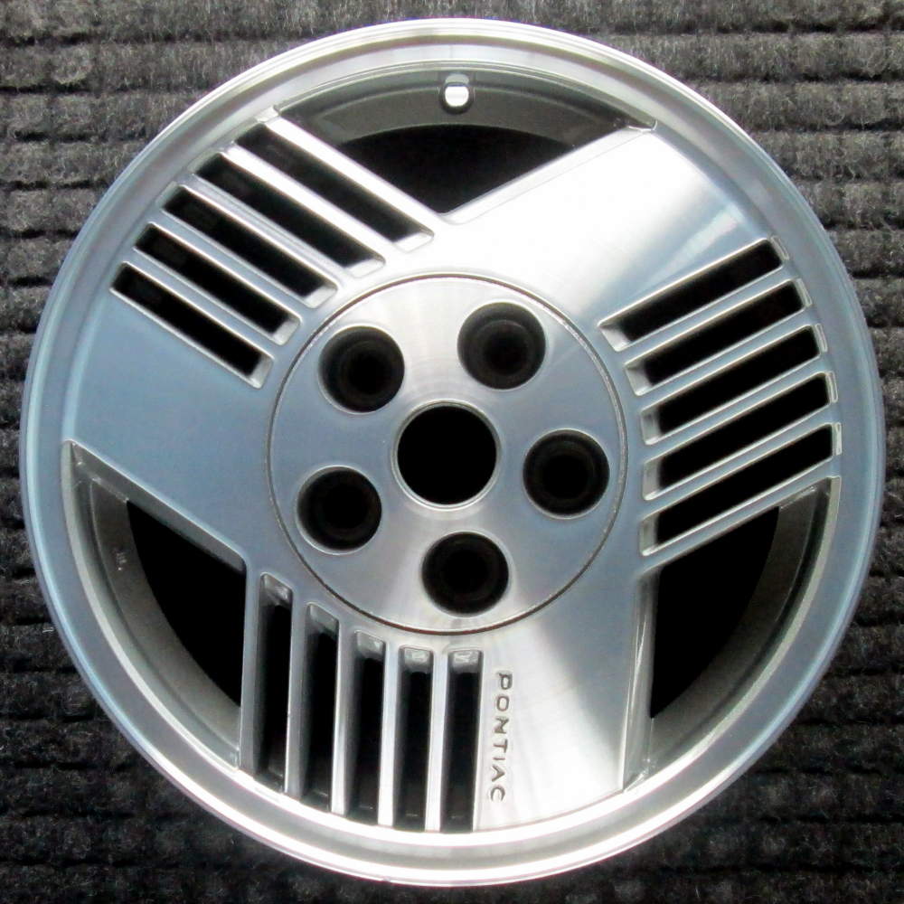 Pontiac Trans Sport 1990-1994 15″ OEM Wheel Machined