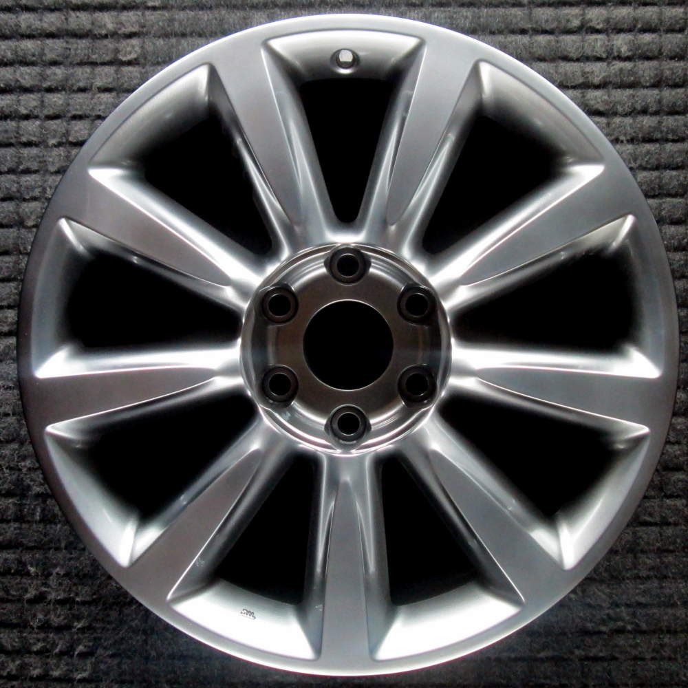 Infiniti QX56 2008-2010 20″ OEM Wheel Hyper Silver