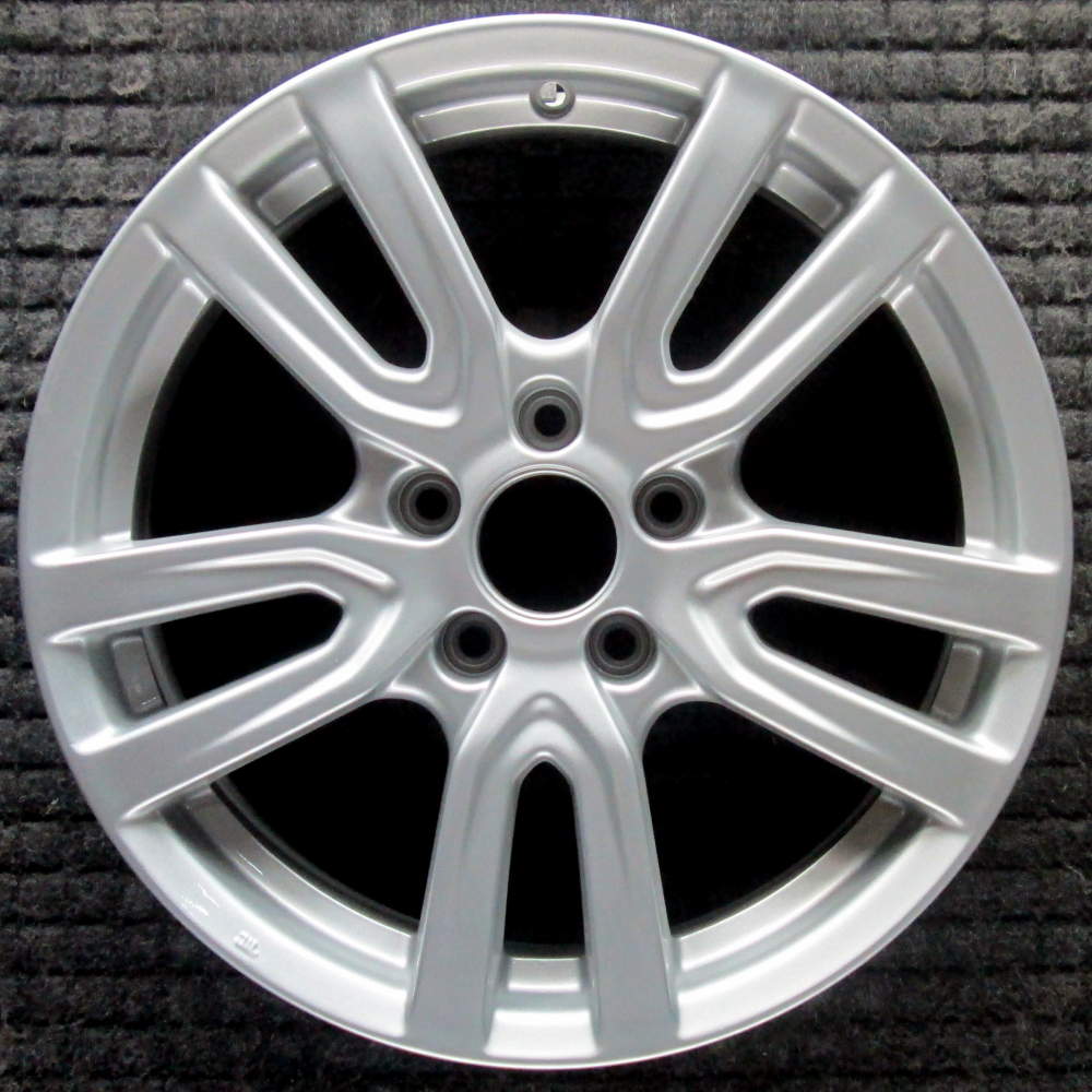 Honda Civic 2012-2015 17" OEM Wheel